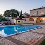 Via Flavia With Common Pool 4*