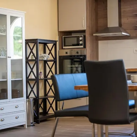 Via Flavia With Common Pool 4* Labinci