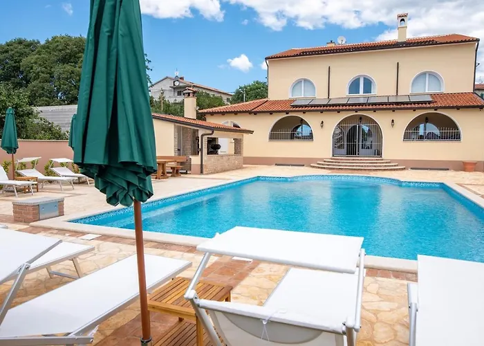 Via Flavia With Common Pool 4* Labinci