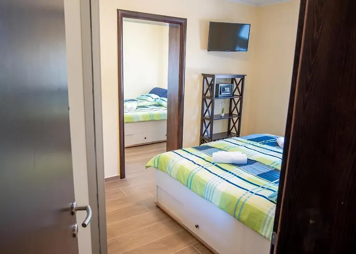 Via Flavia With Common Pool Gostinjska kuća Labinci